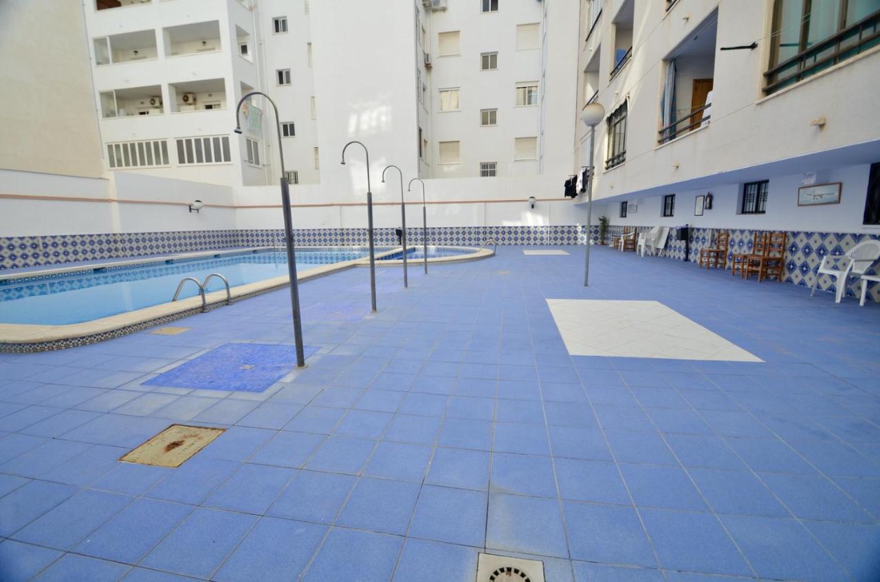 01 Calm Down And Relax Apartment Торевиеха Екстериор снимка