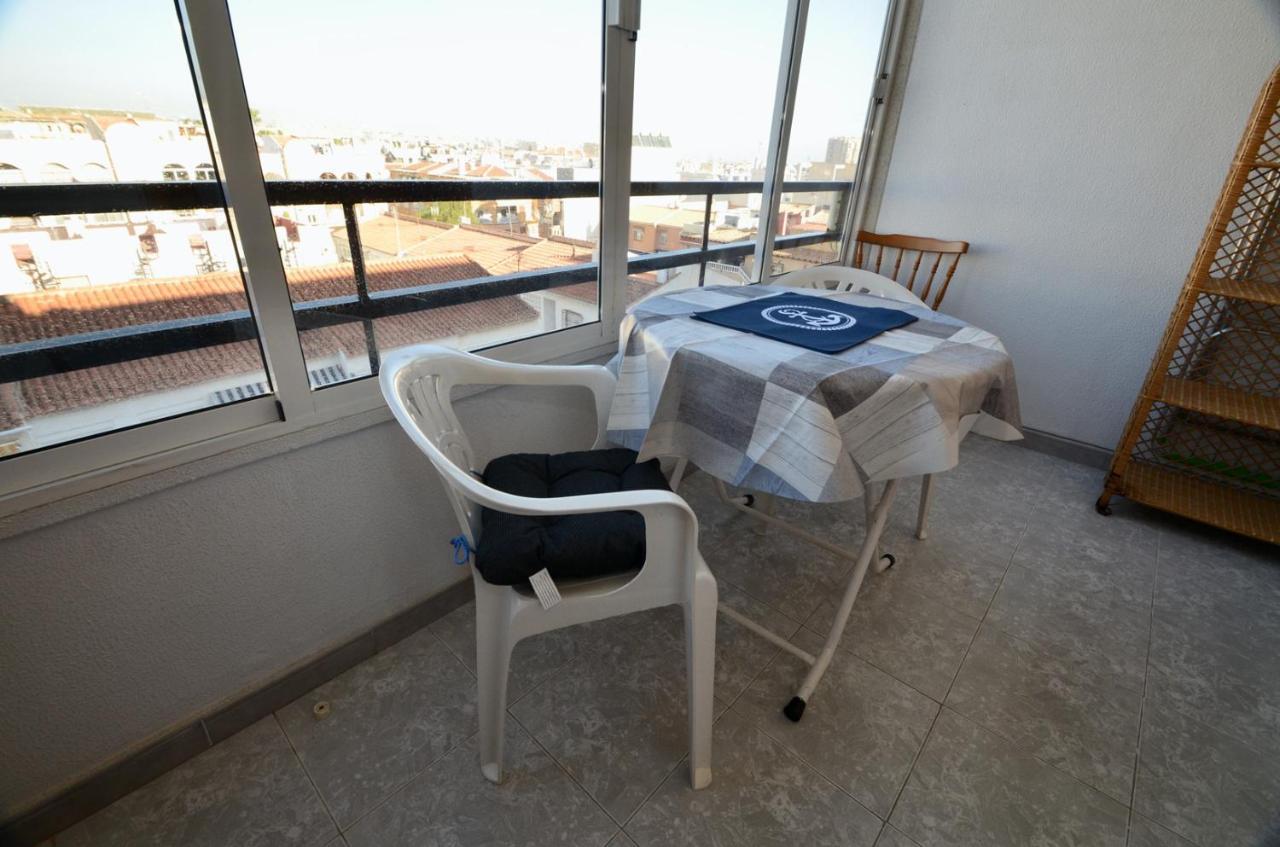 01 Calm Down And Relax Apartment Торевиеха Екстериор снимка