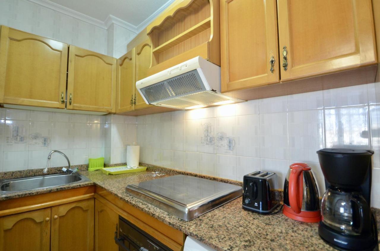 01 Calm Down And Relax Apartment Торевиеха Екстериор снимка