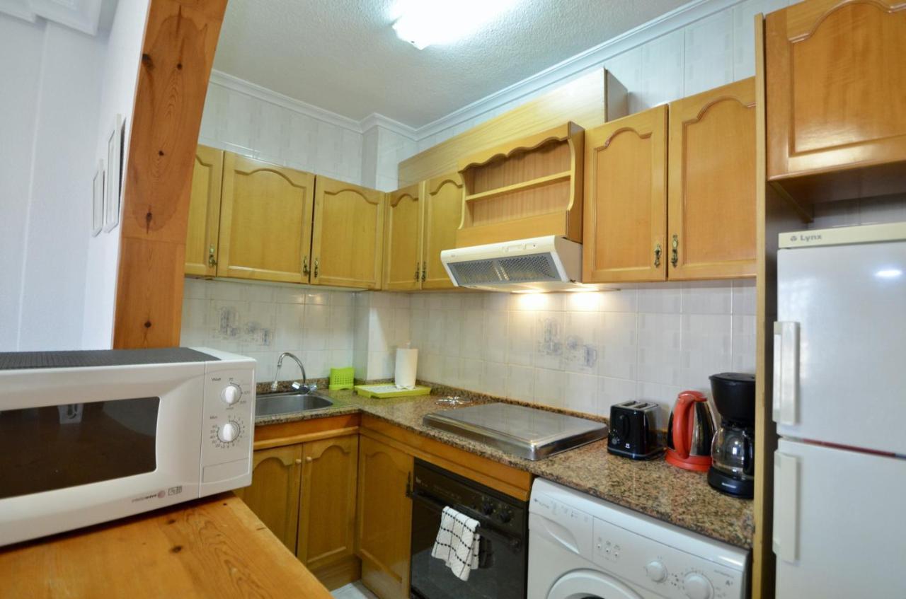 01 Calm Down And Relax Apartment Торевиеха Екстериор снимка